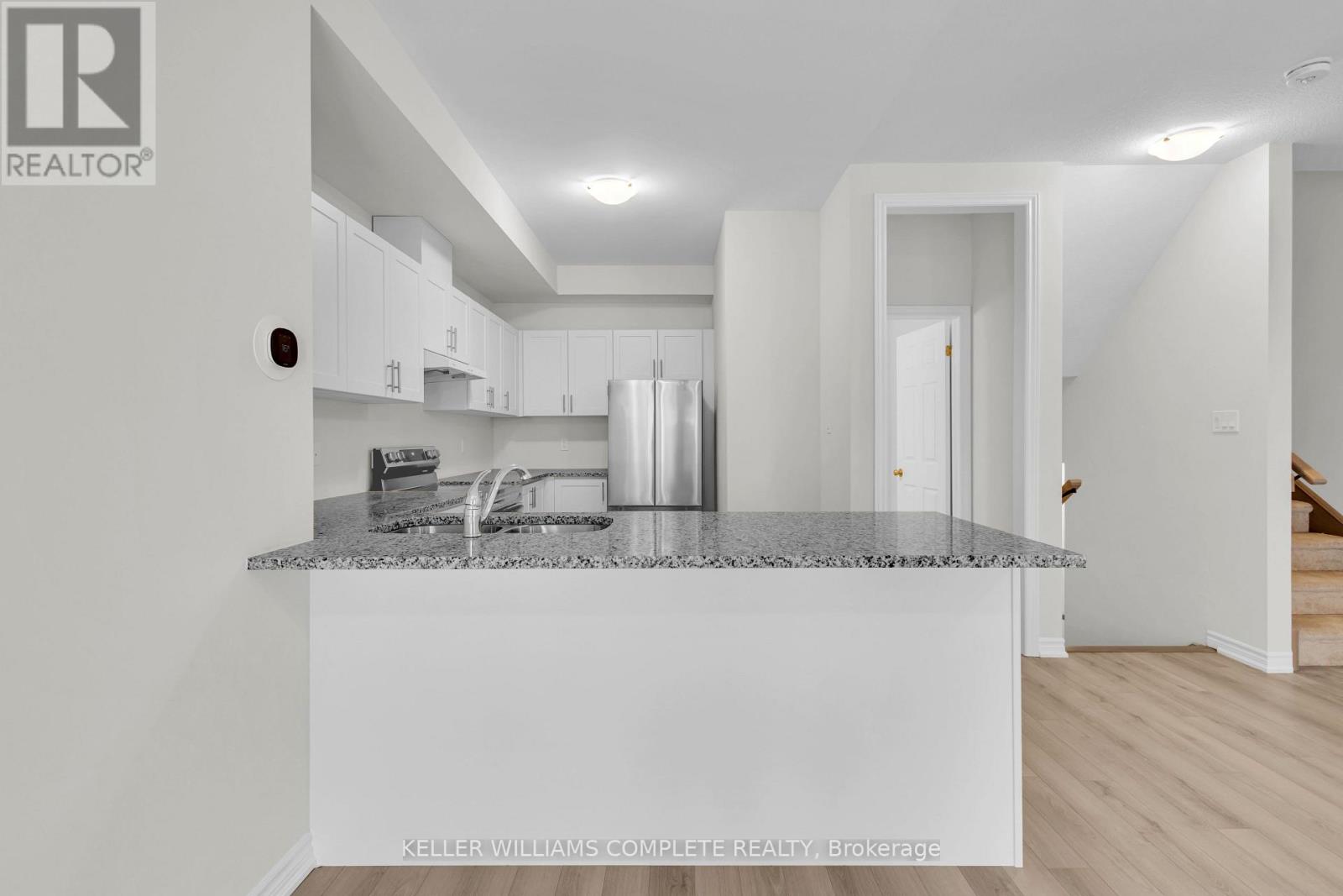 Photo 9 of 147 677 Park Road N, Brantford ON