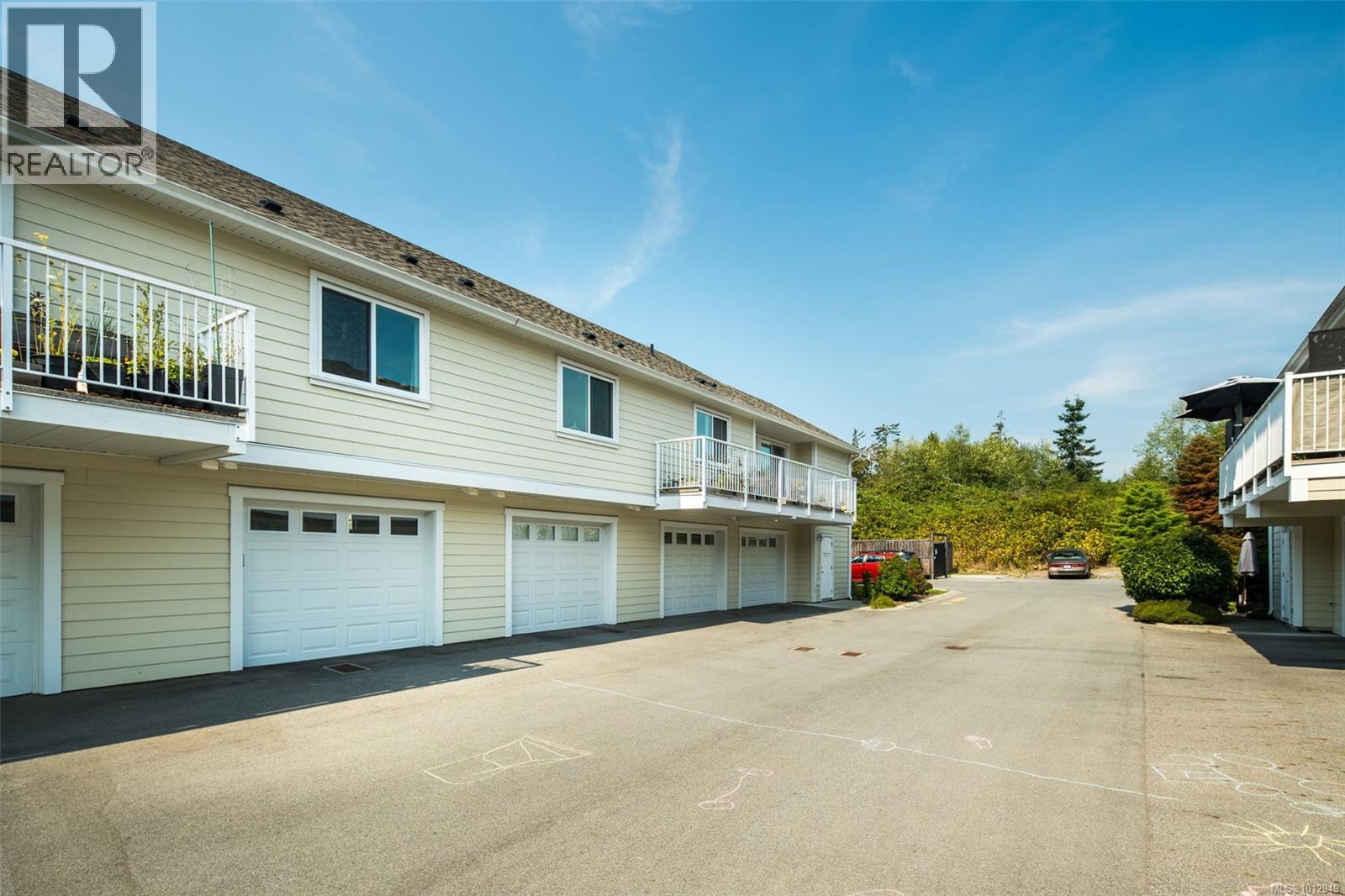 115 2038 Gatewood Road, Sooke