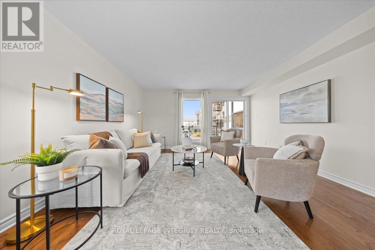 Photo 15 of 732 Lakeridge Drive, Ottawa ON