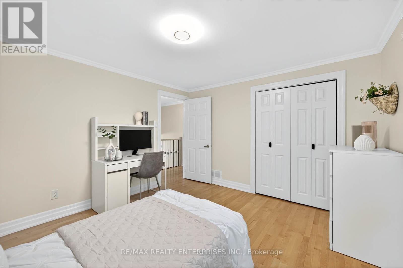 Photo 31 of 2439 Arioso Court, Mississauga ON