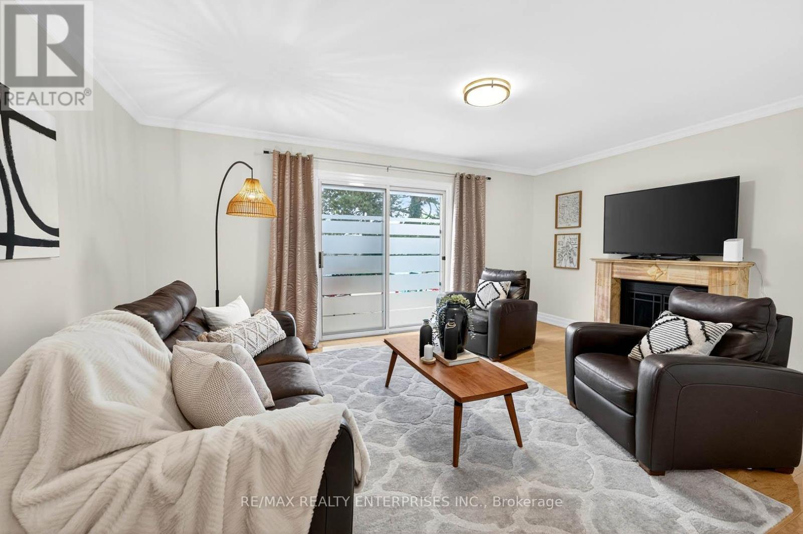 Photo 19 of 2439 Arioso Court, Mississauga ON