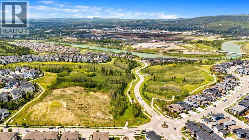 Photo 40 of 773 River Heights Crescent, Cochrane AB