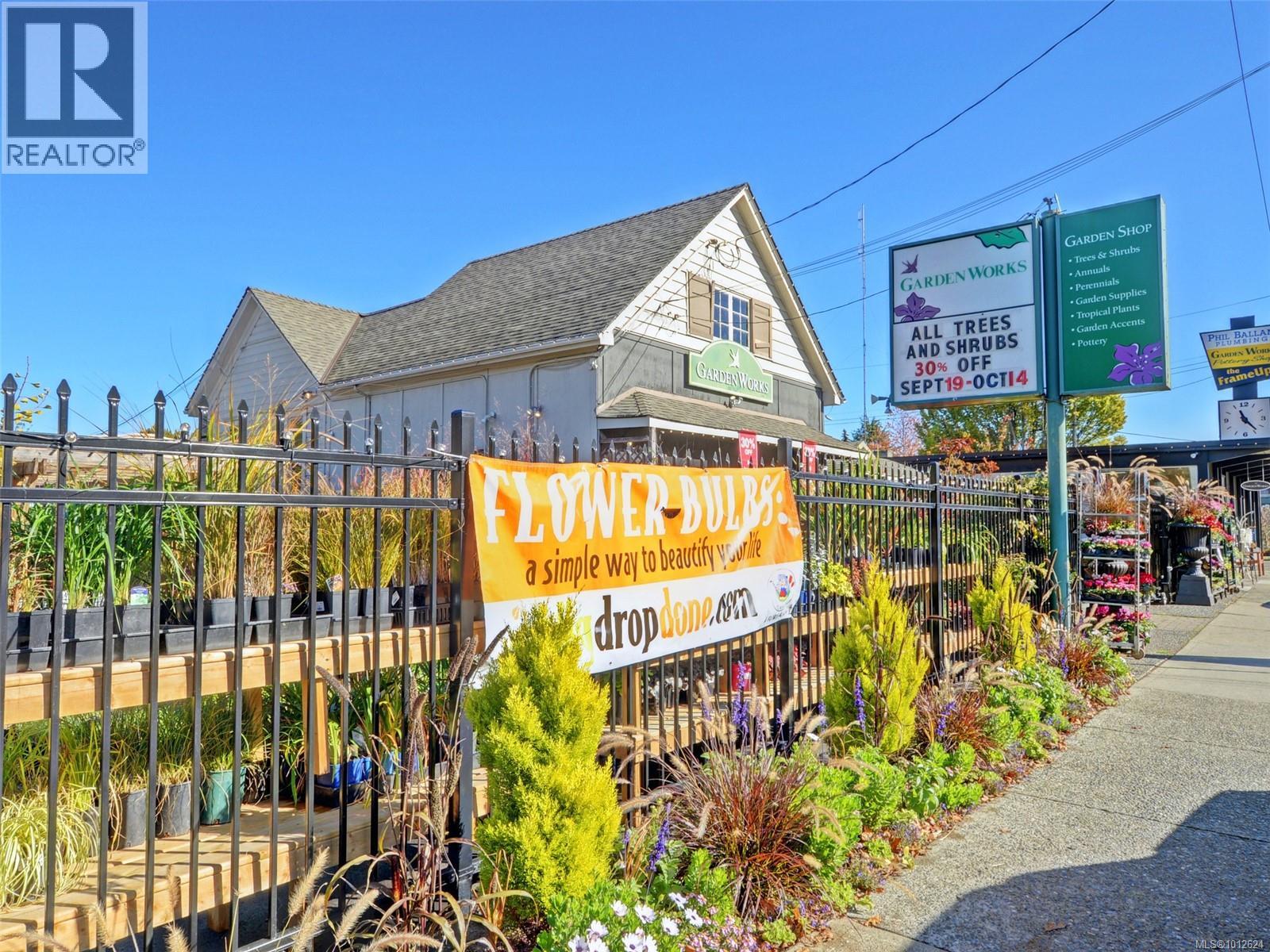 308 1745 Leighton Road, Victoria