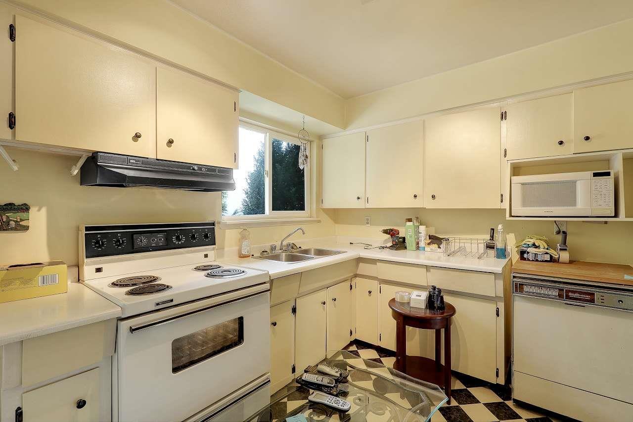 Photo 9 of 14069 115 A Avenue, Surrey BC