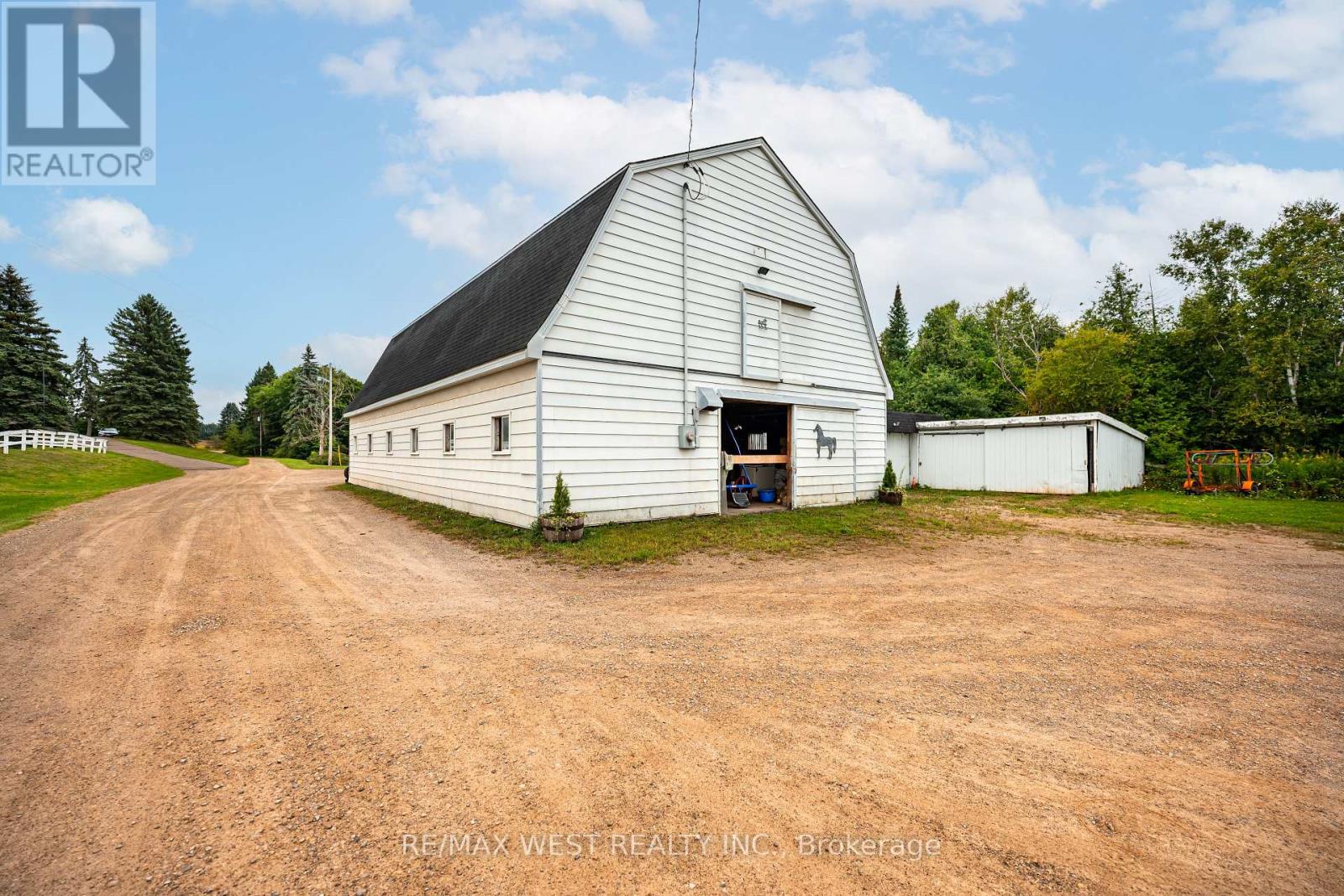 Photo 23 of 246044 County Rd 16 Road, Mono ON