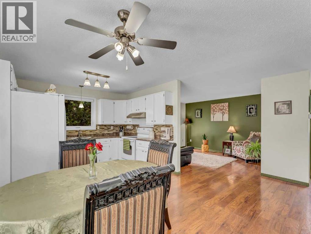 Photo 12 of 48 Strong Avenue Se, Medicine Hat AB
