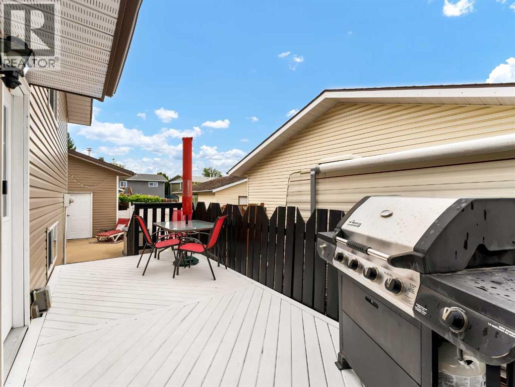 Photo 35 of 48 Strong Avenue Se, Medicine Hat AB