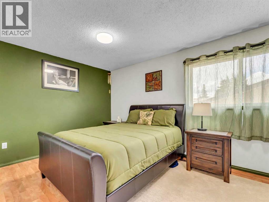 Photo 18 of 48 Strong Avenue Se, Medicine Hat AB