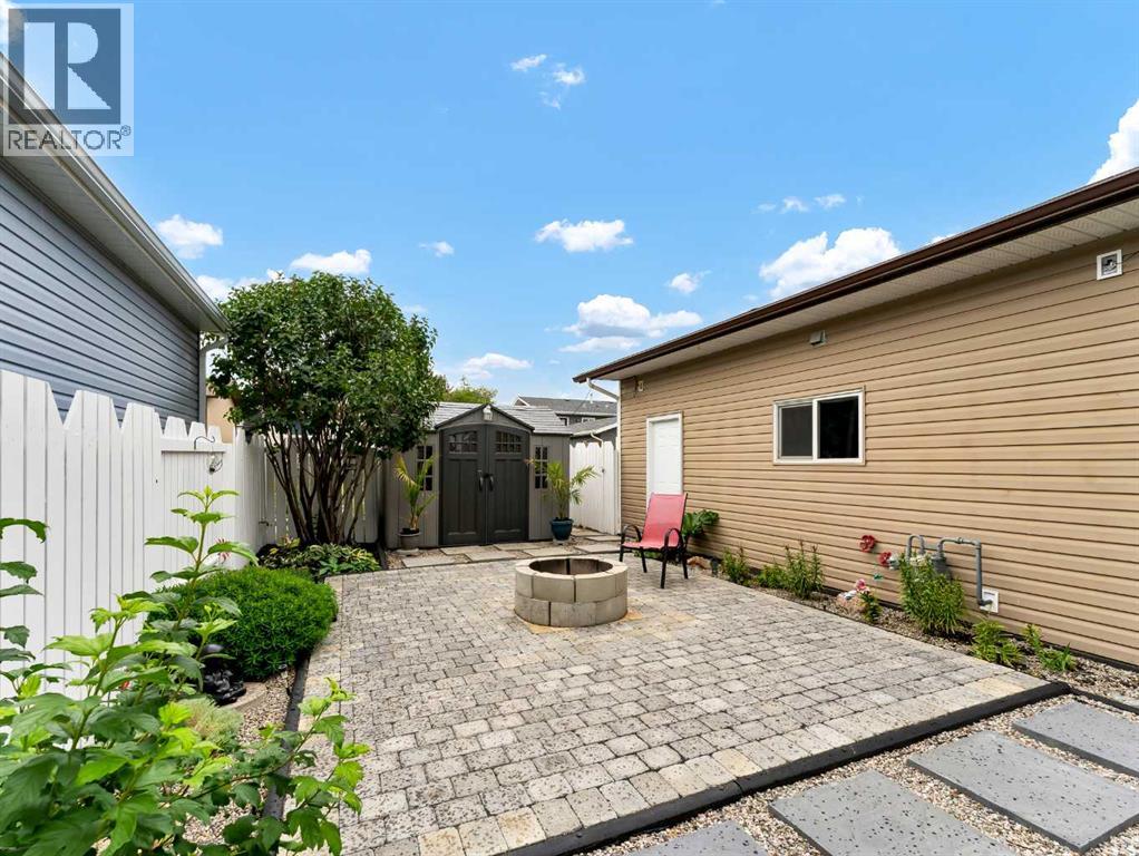 Photo 42 of 48 Strong Avenue Se, Medicine Hat AB