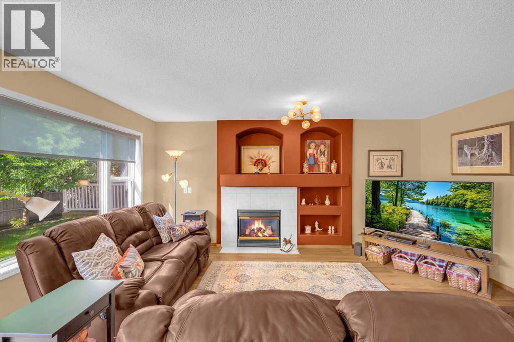 Photo 12 of 198 Panorama Hills Close Nw, Calgary AB