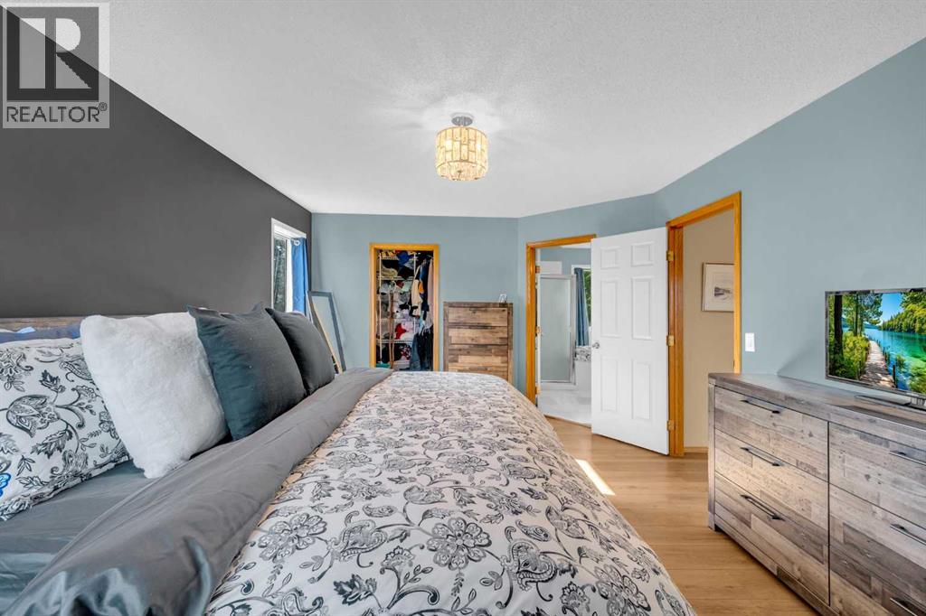 Photo 20 of 198 Panorama Hills Close Nw, Calgary AB