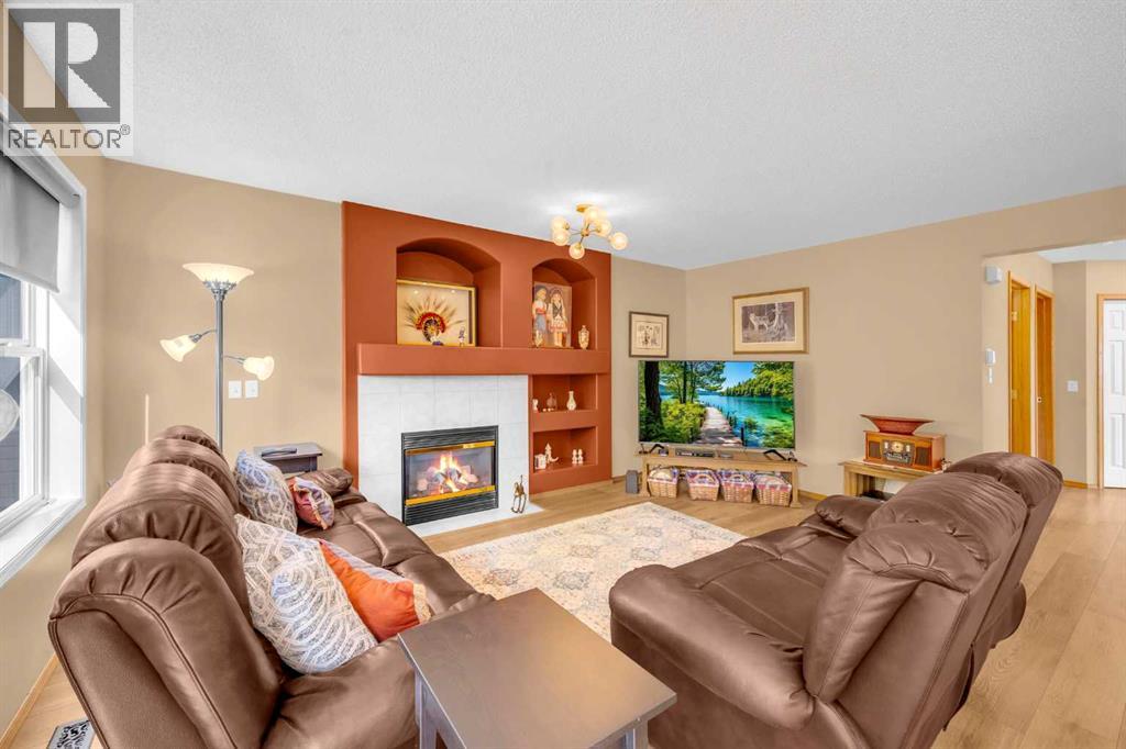 Photo 13 of 198 Panorama Hills Close Nw, Calgary AB