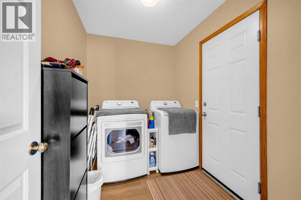 Photo 15 of 198 Panorama Hills Close Nw, Calgary AB