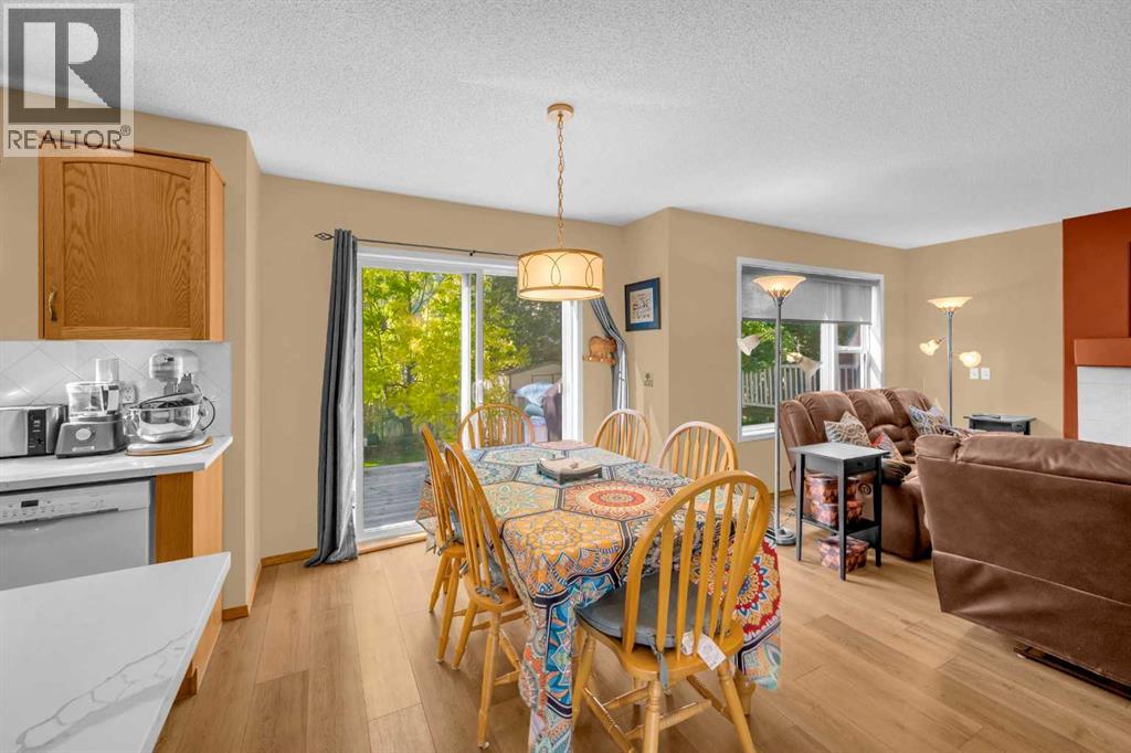 Photo 10 of 198 Panorama Hills Close Nw, Calgary AB