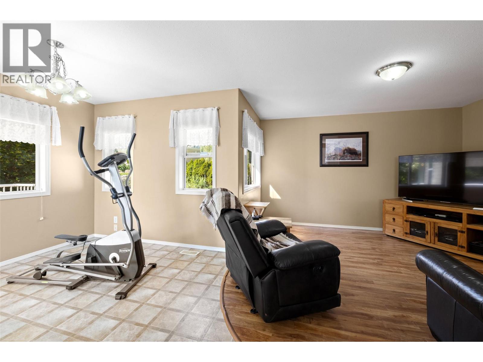  2171 Amundsen Road, Lake Country