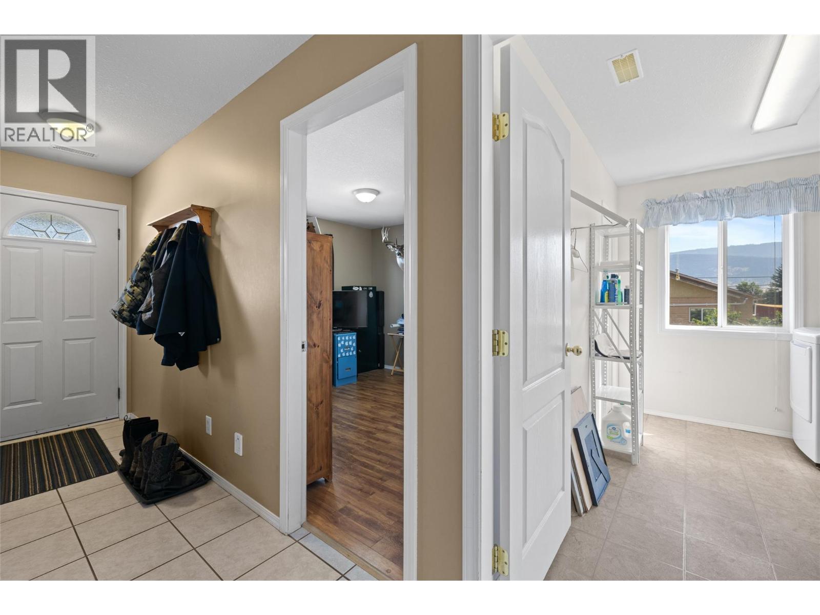  2171 Amundsen Road, Lake Country