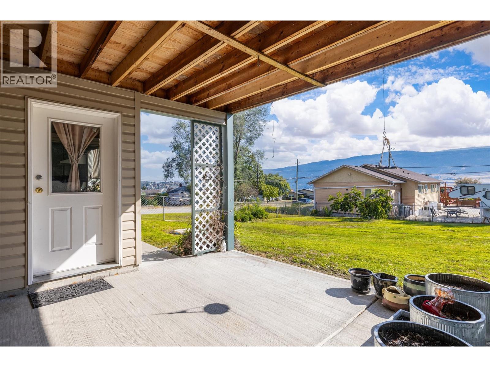  2171 Amundsen Road, Lake Country