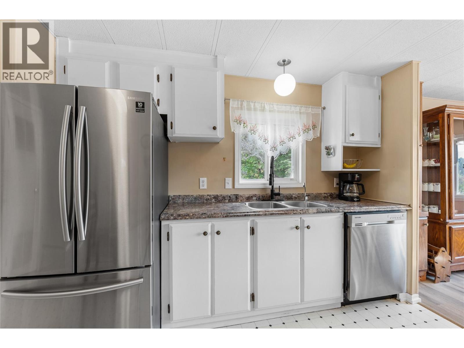 37 1881 Boucherie Road, West Kelowna