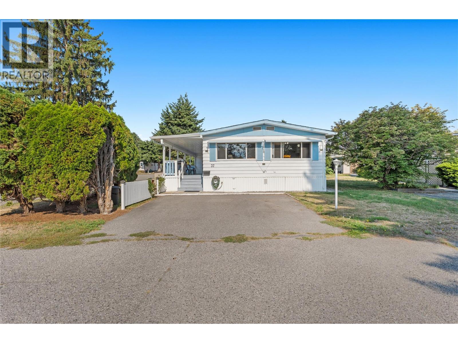 37 1881 Boucherie Road, West Kelowna