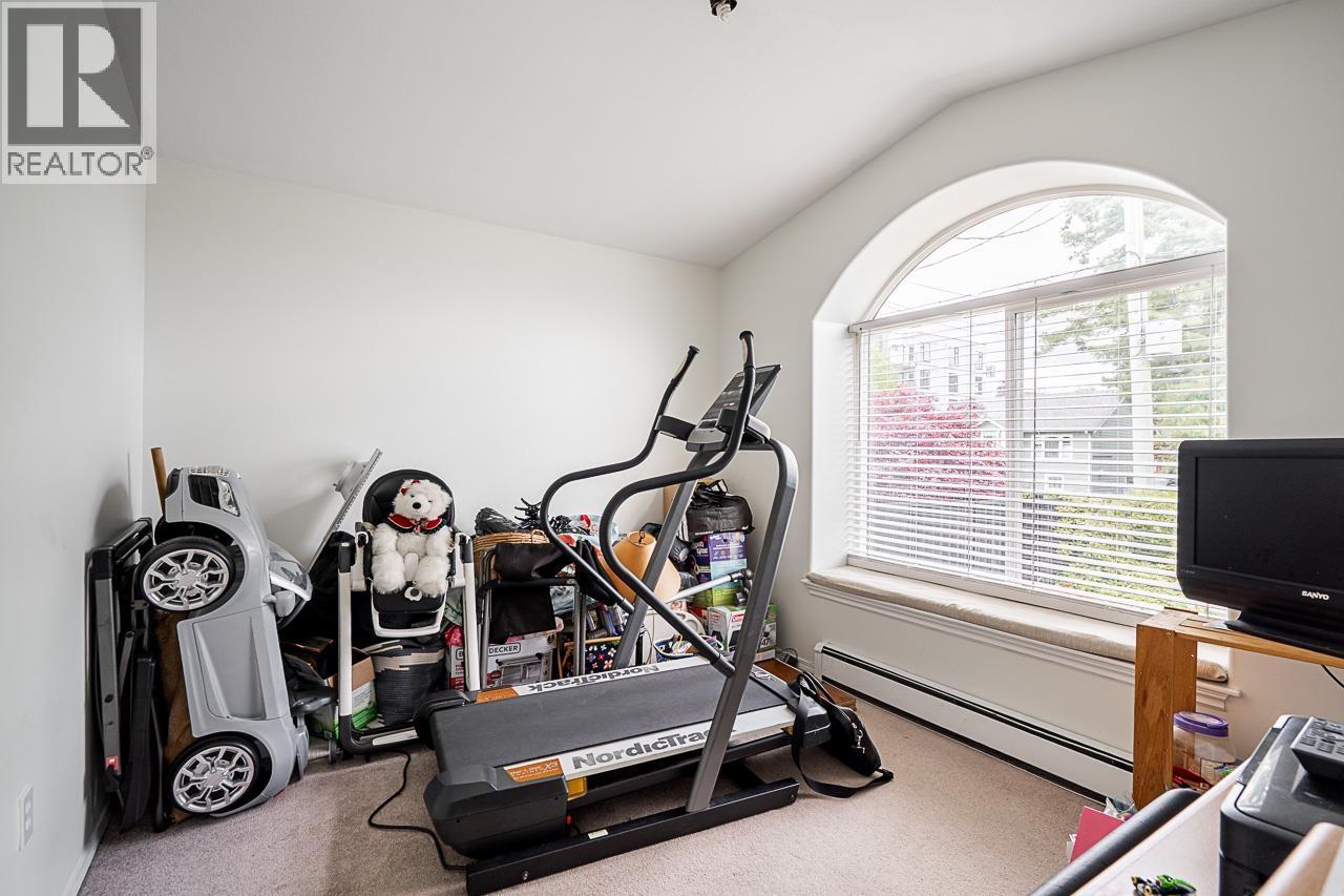 Photo 17 of 7936 Edmonds Street, Burnaby BC