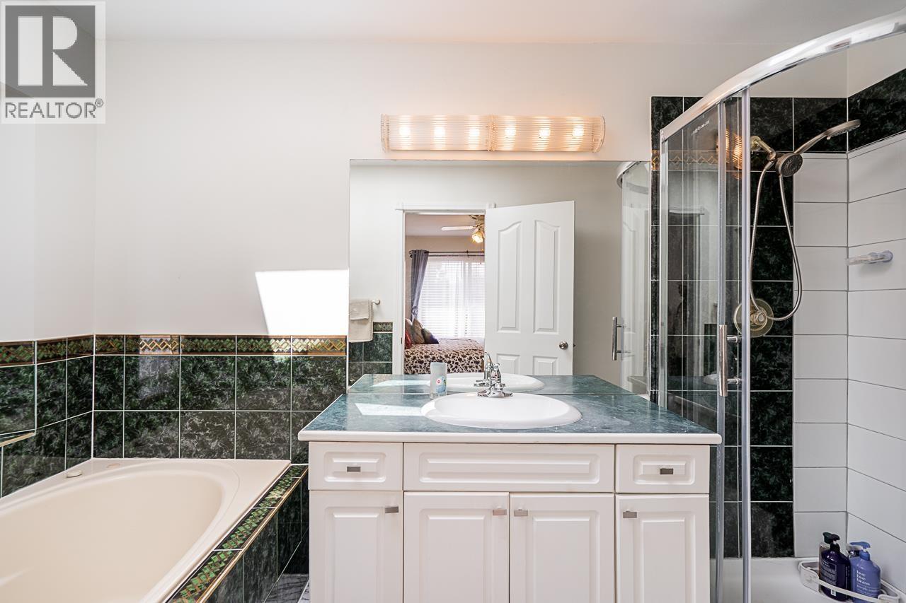 Photo 15 of 7936 Edmonds Street, Burnaby BC