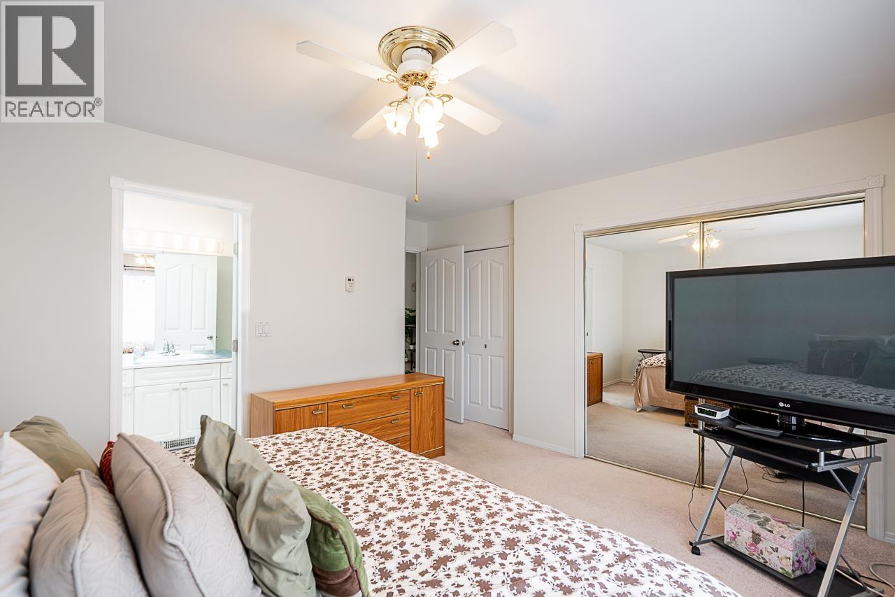 Photo 14 of 7936 Edmonds Street, Burnaby BC