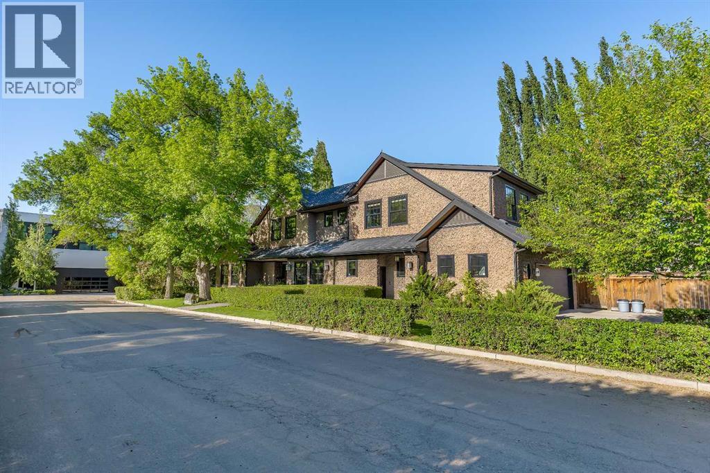 Photo 2 of 239 37 Avenue Sw, Calgary AB
