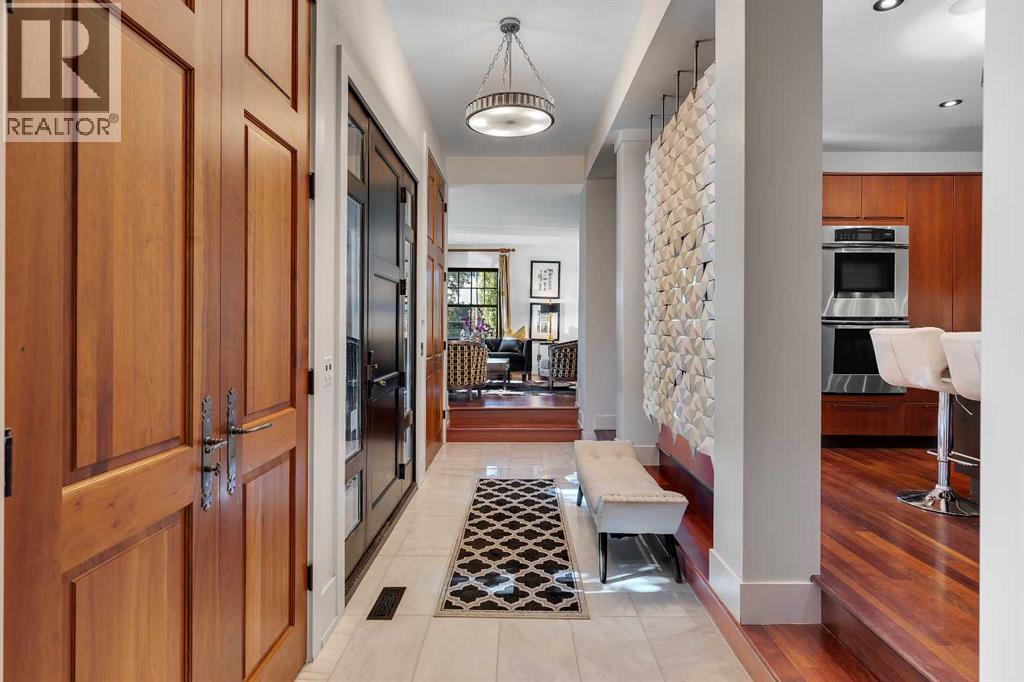 Photo 7 of 239 37 Avenue Sw, Calgary AB