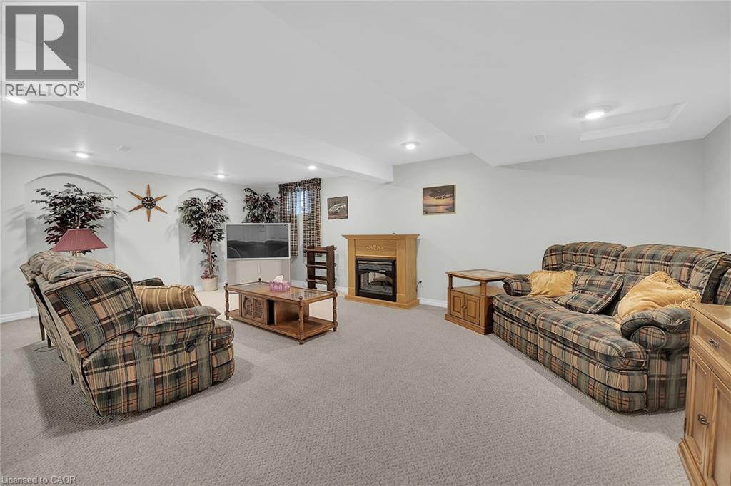 Photo 28 of 213 Nash Road S Unit 22, Hamilton ON