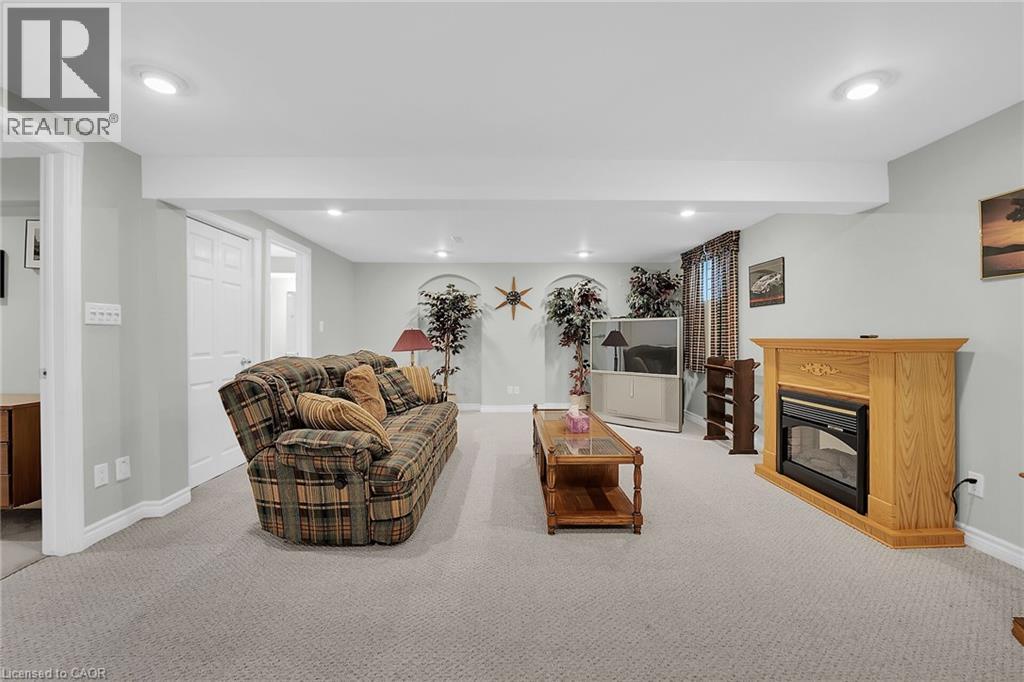 Photo 29 of 213 Nash Road S Unit 22, Hamilton ON