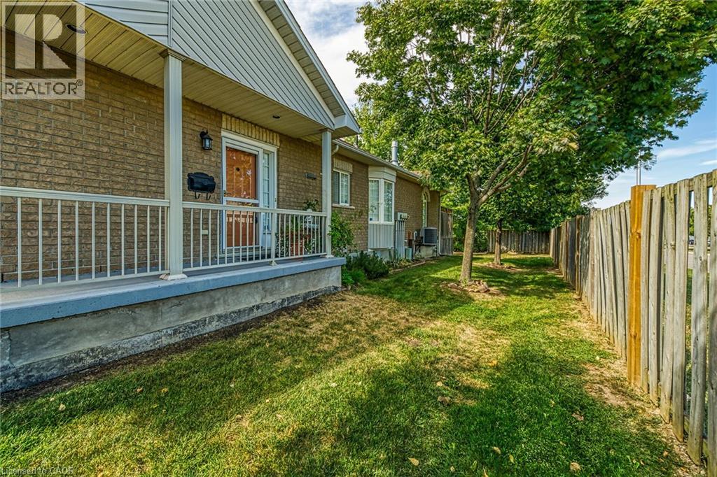 Photo 39 of 213 Nash Road S Unit 22, Hamilton ON