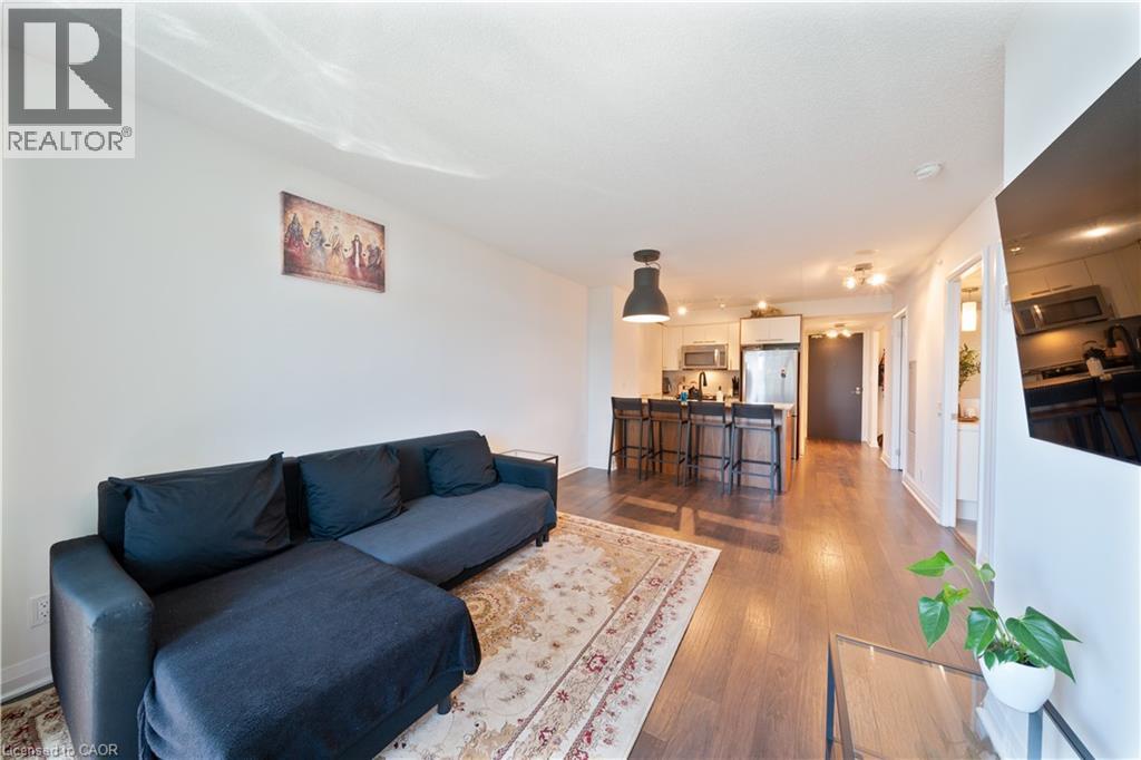 Photo 10 of 5 Valhalla Inn Road, Toronto ON
