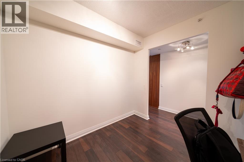 Photo 3 of 5 Valhalla Inn Road, Toronto ON