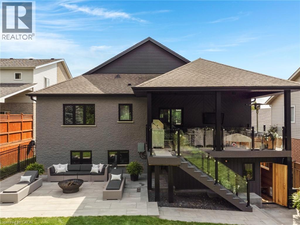 Photo 48 of 34 Woodcrest Court, Kitchener ON