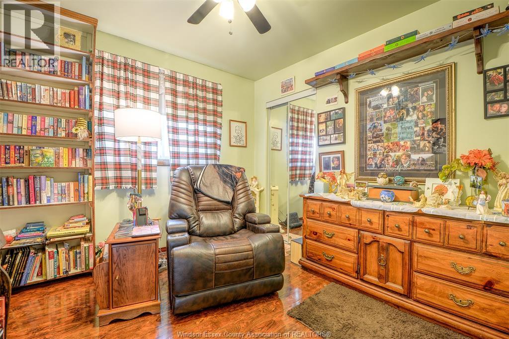 Photo 23 of 407 Richmond St, Amherstburg ON