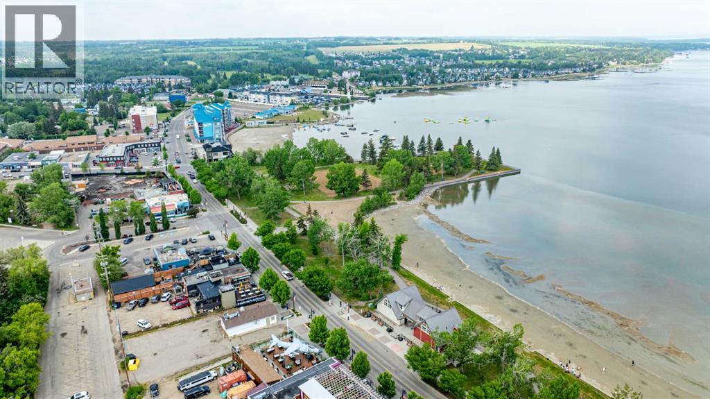Photo 33 of 5014 43 Street, Sylvan Lake AB