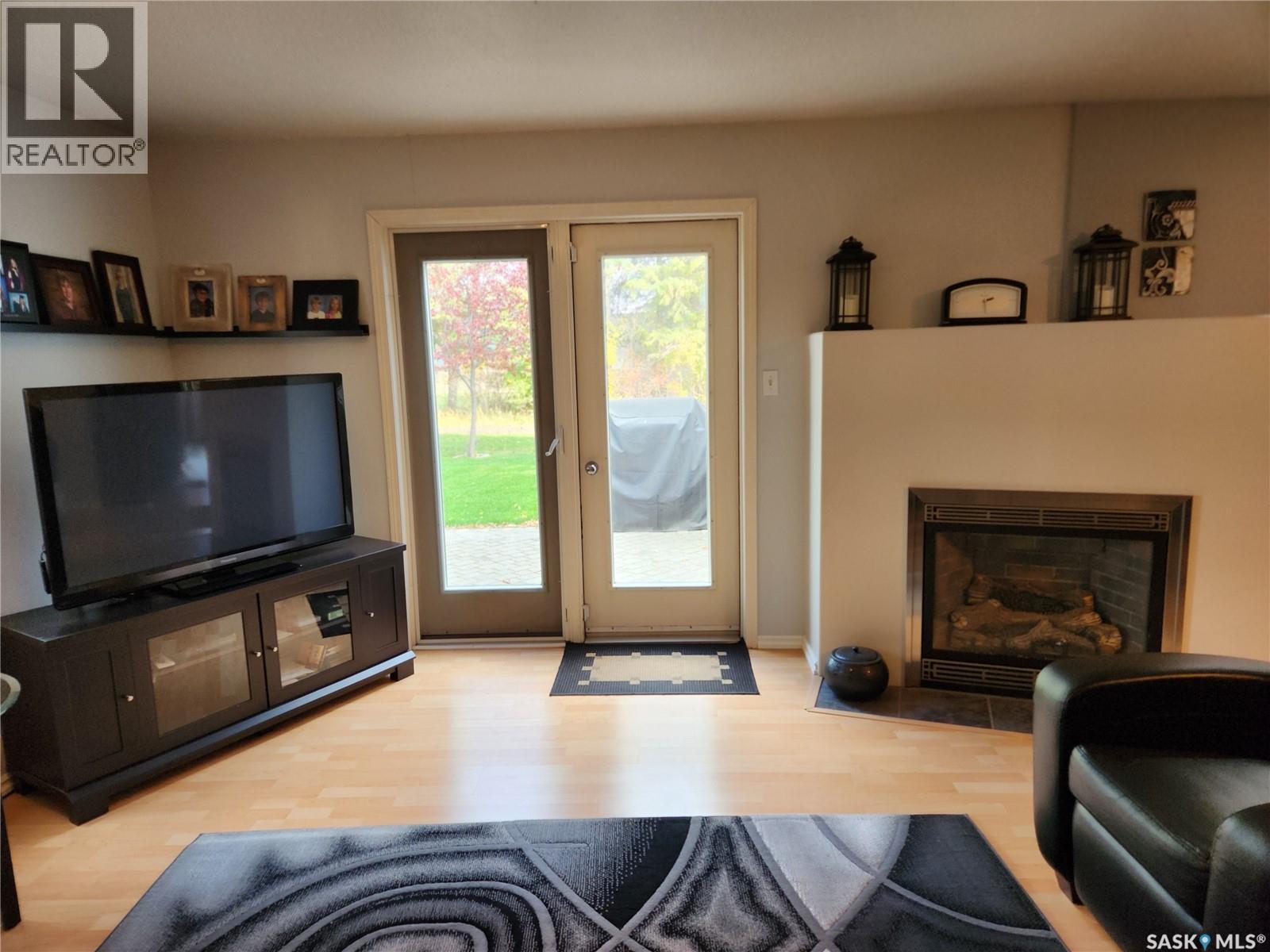 Photo 8 of 1007 110th Avenue, Tisdale SK