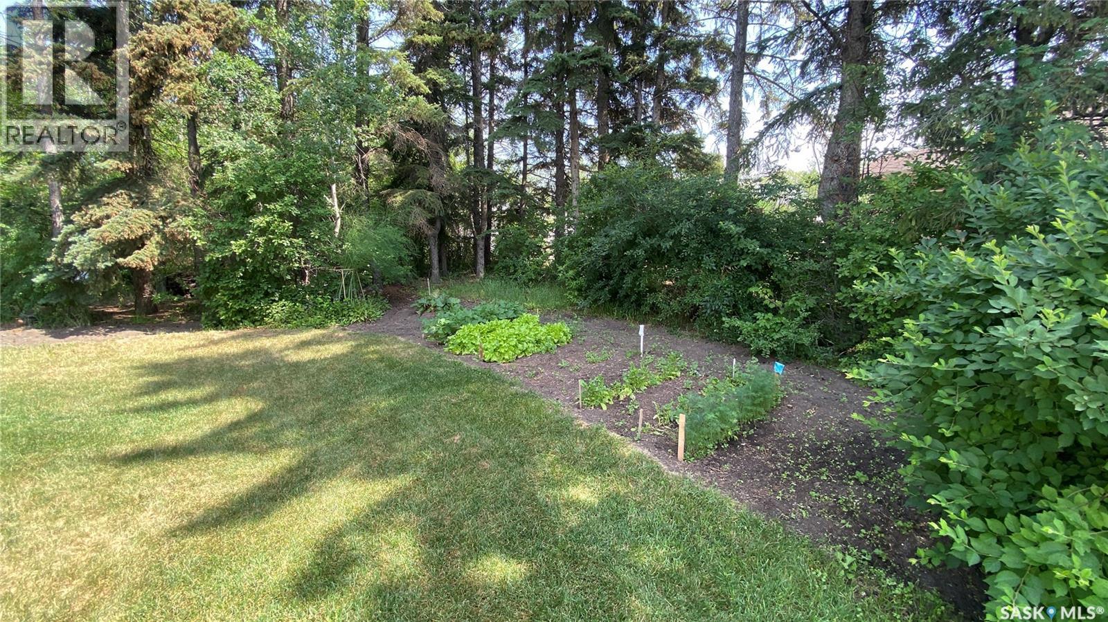 Photo 41 of 1007 110th Avenue, Tisdale SK