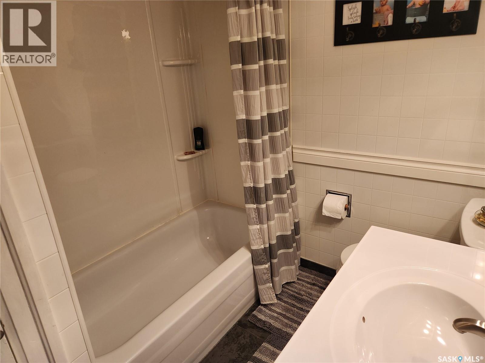 Photo 18 of 1007 110th Avenue, Tisdale SK