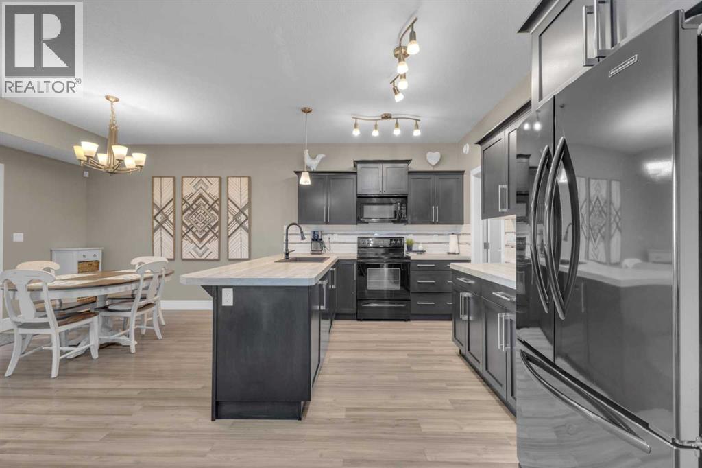 Photo 16 of 297 Carrington Drive, Red Deer AB
