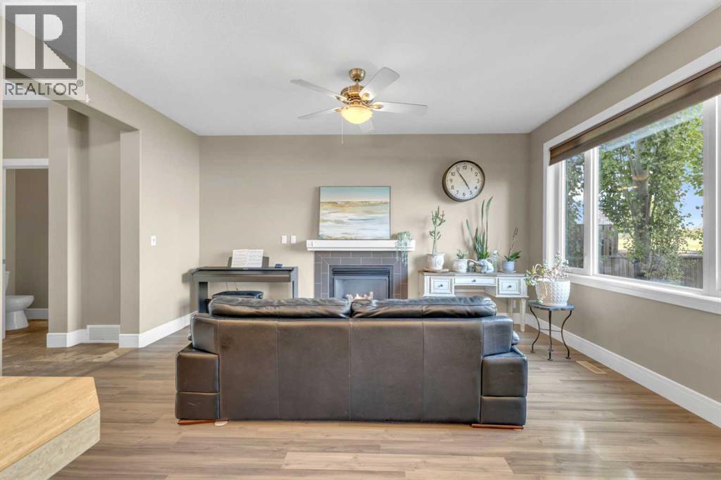 Photo 14 of 297 Carrington Drive, Red Deer AB