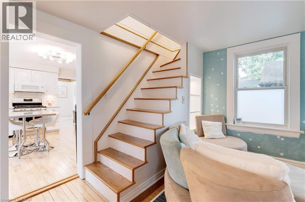 Photo 12 of 3038 Binbrook Road, Hamilton ON