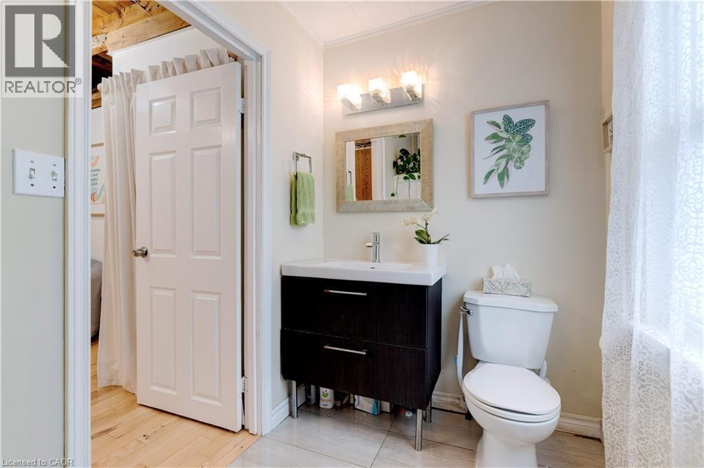 Photo 14 of 3038 Binbrook Road, Hamilton ON