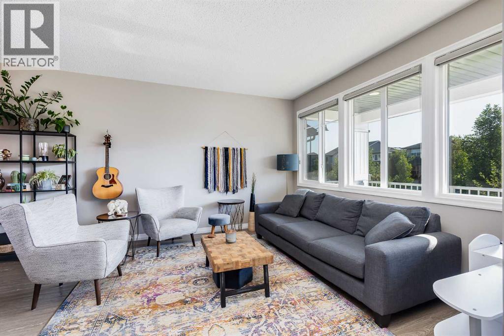 Photo 3 of 62 Legacy Glen Way Se, Calgary AB