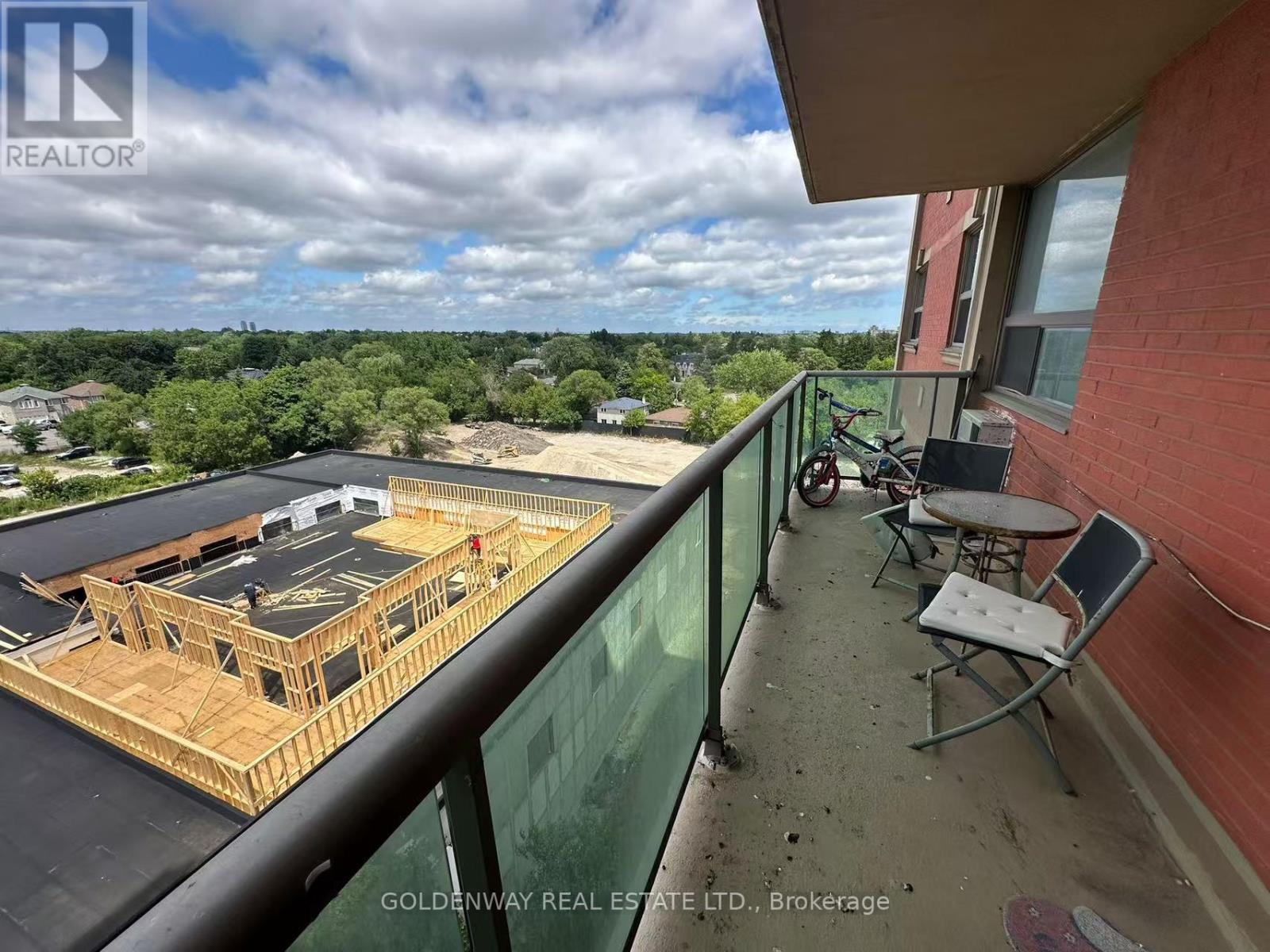 Photo 6 of 802 5949 Yonge Street, Toronto ON