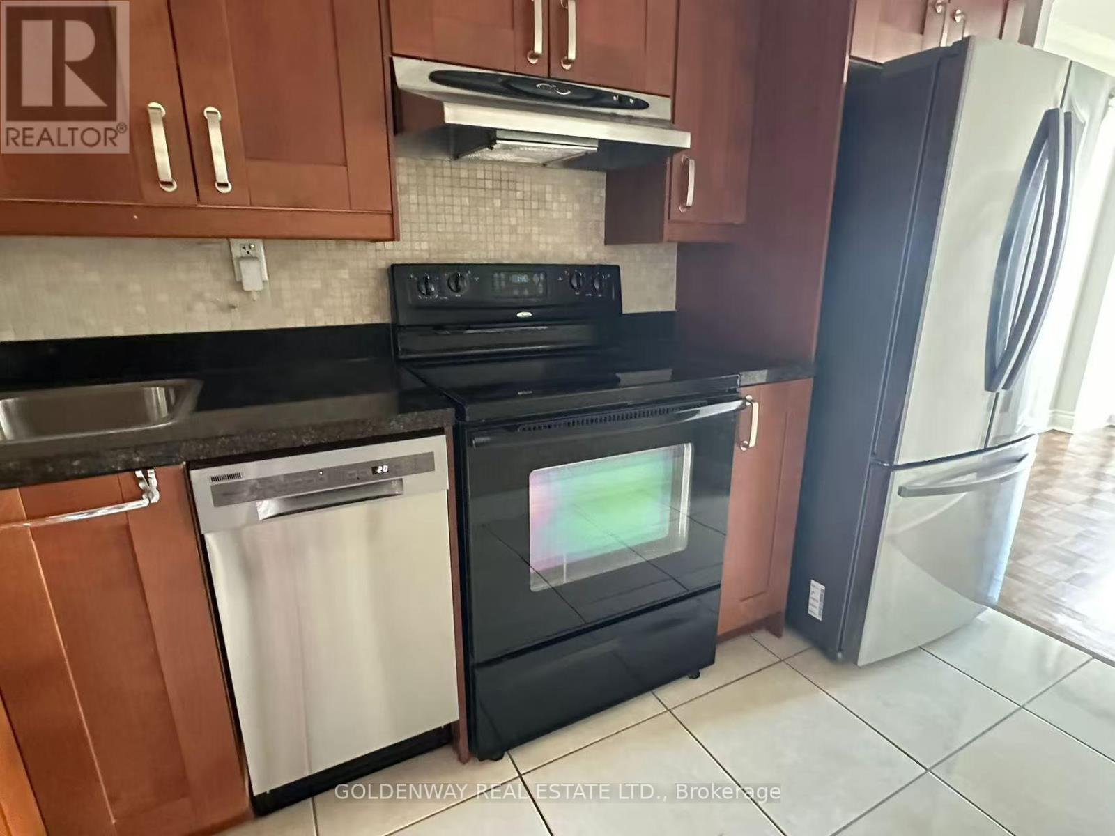 Photo 8 of 802 5949 Yonge Street, Toronto ON