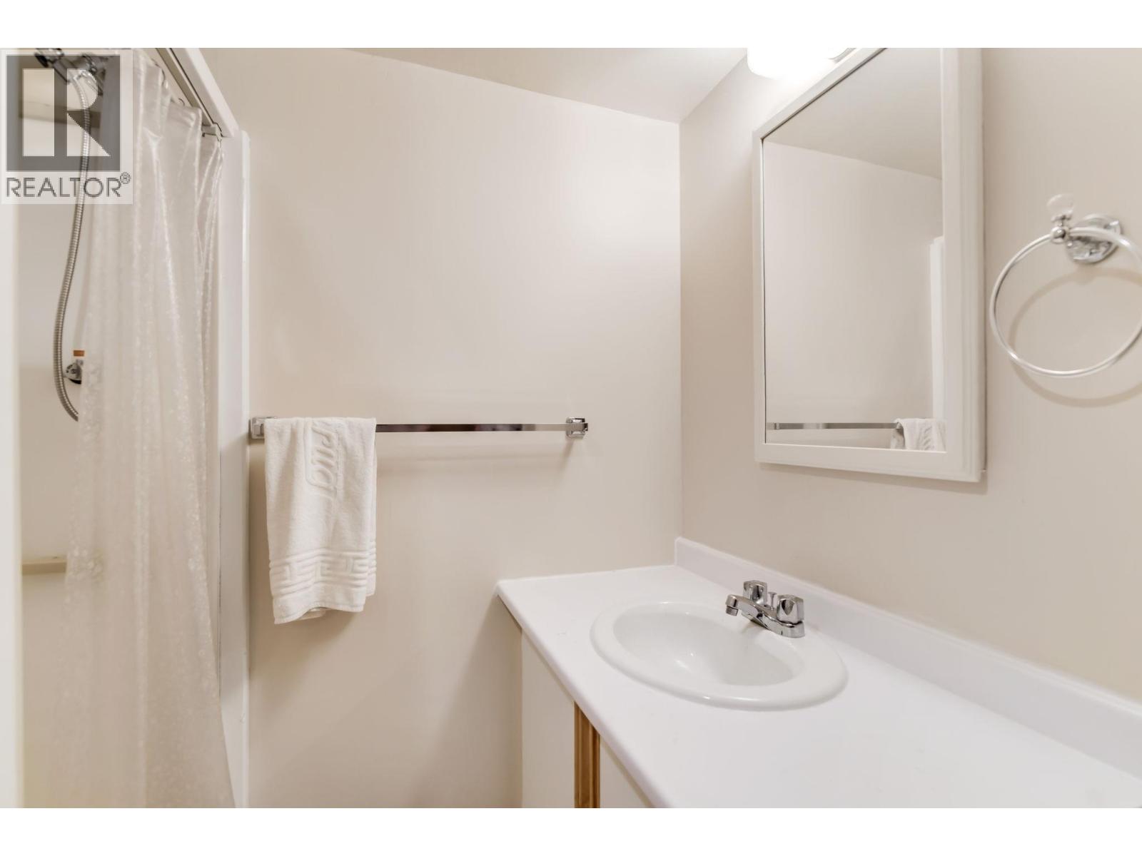 Photo 28 of 1812 Jonathan Road, Kelowna BC