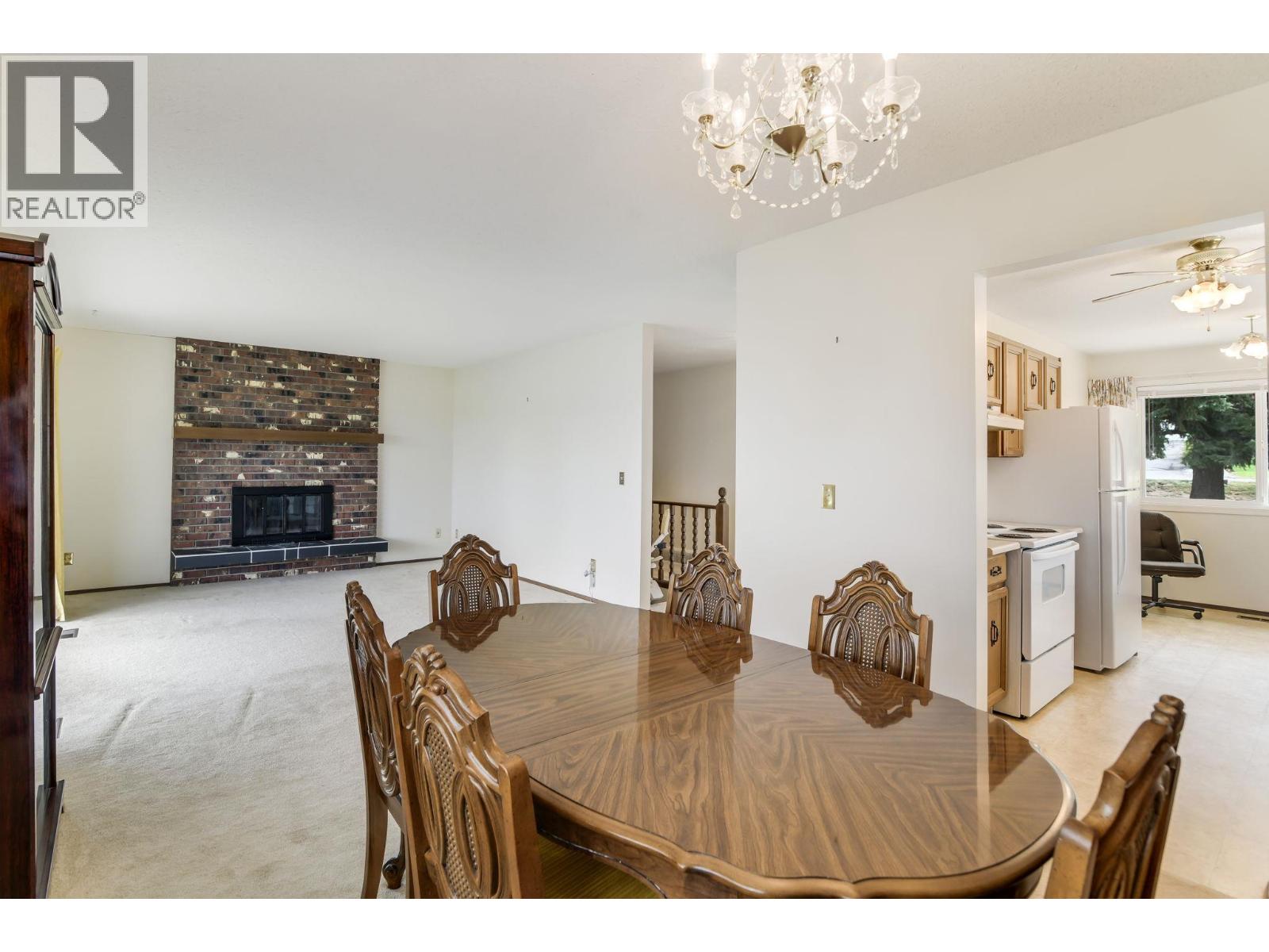 Photo 8 of 1812 Jonathan Road, Kelowna BC
