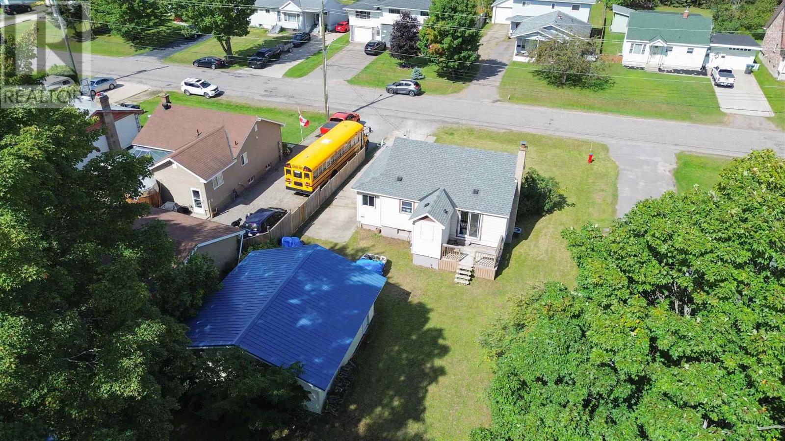 Photo 12 of 297 Eastern Ave, Sault Ste Marie ON