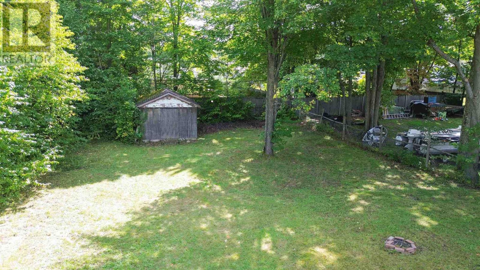 Photo 16 of 297 Eastern Ave, Sault Ste Marie ON